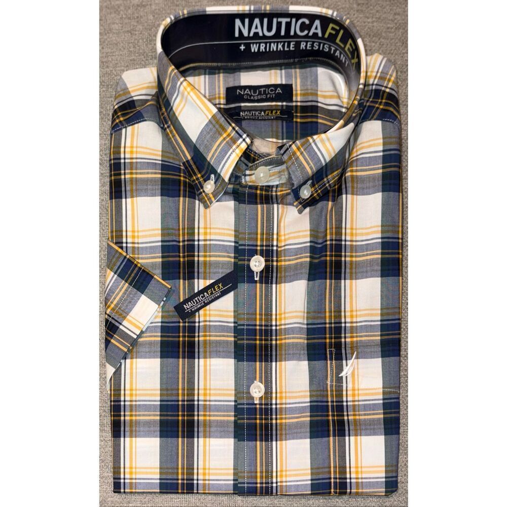 Nautica button down short sleeve shirt size small